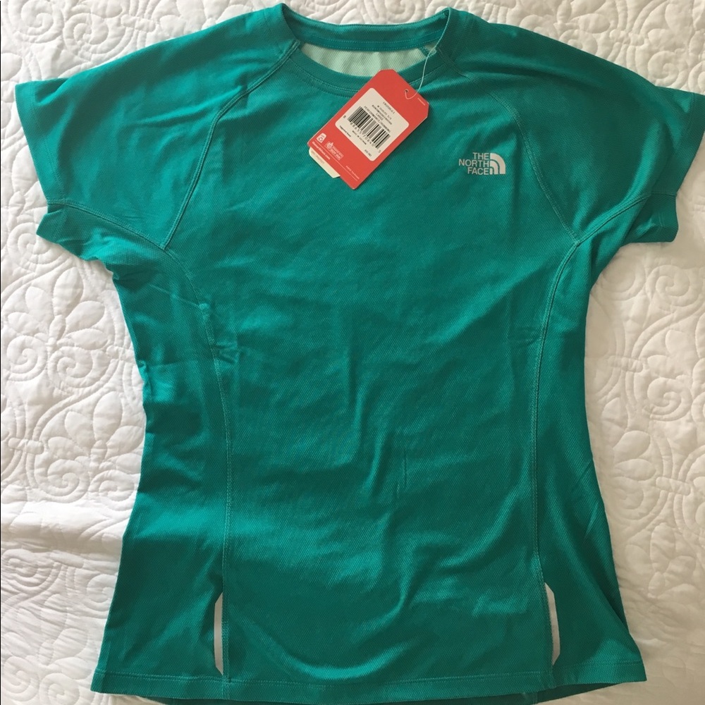 NorthFace Flashdry Short-sleeved Shirt